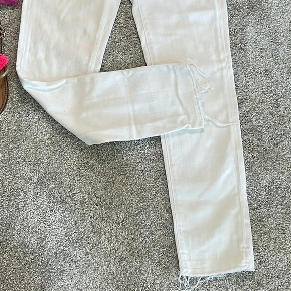 AG The Stevie Ankle in White - Picture 3 of 9